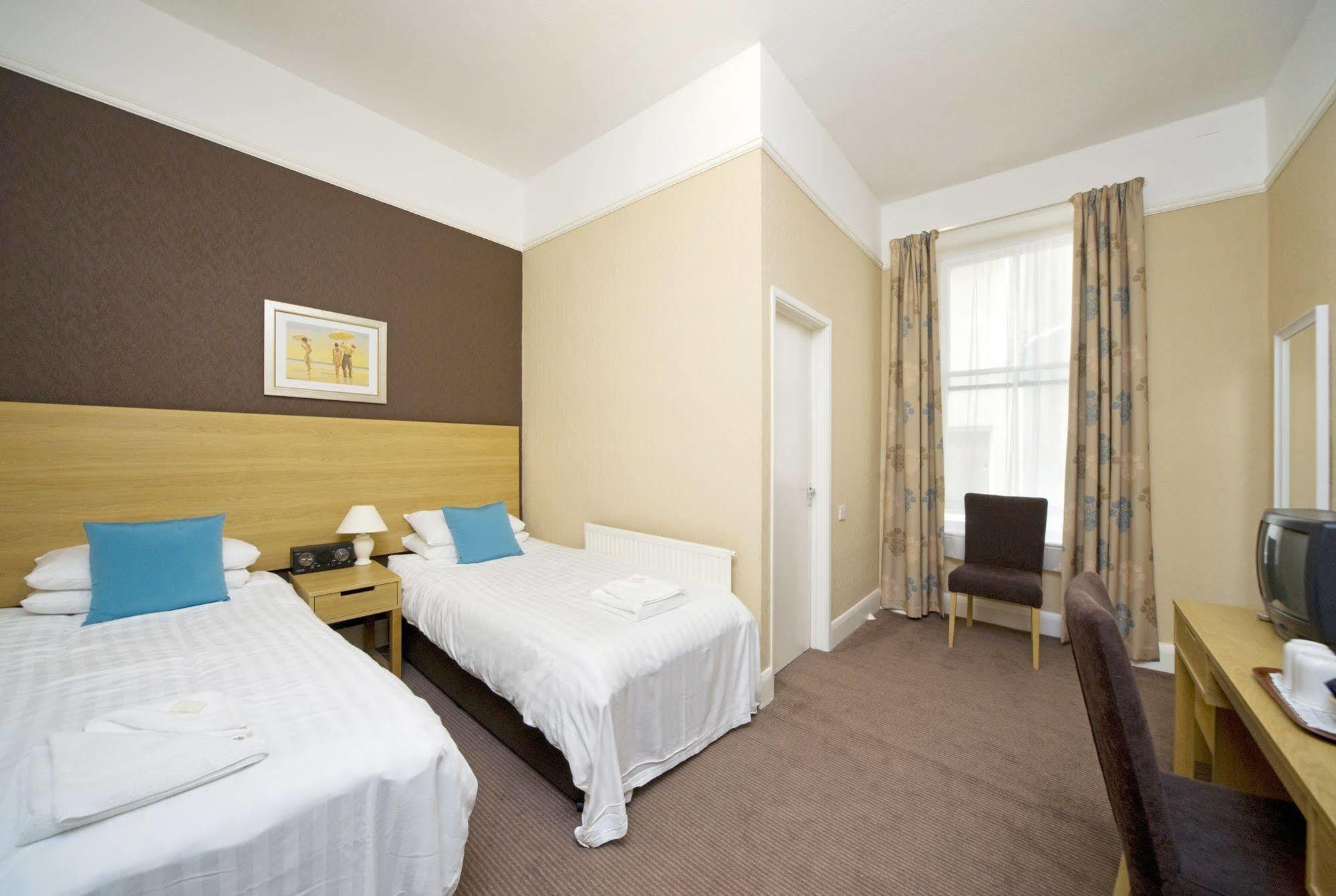 Dilkhusa Grand Hotel By Compass Hospitality Ilfracombe Exteriér fotografie